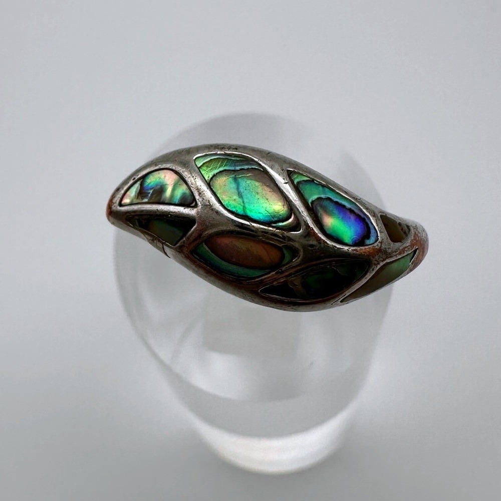 Vintage Womens Abalone Shell Leaf Ring Size 8.5 Silver Tone Boho Coastal Jewelry